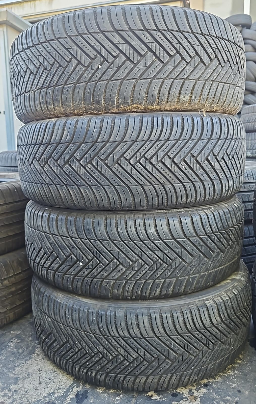 Hankook KINERGY 4S